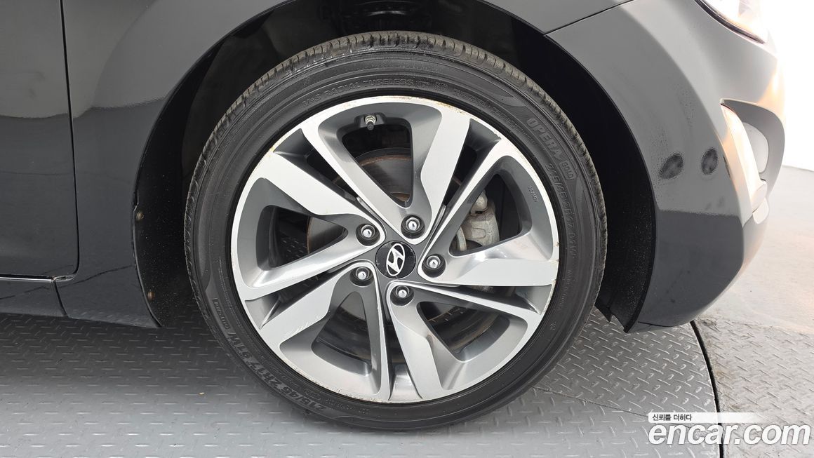 Hyundai AVANTE 2014