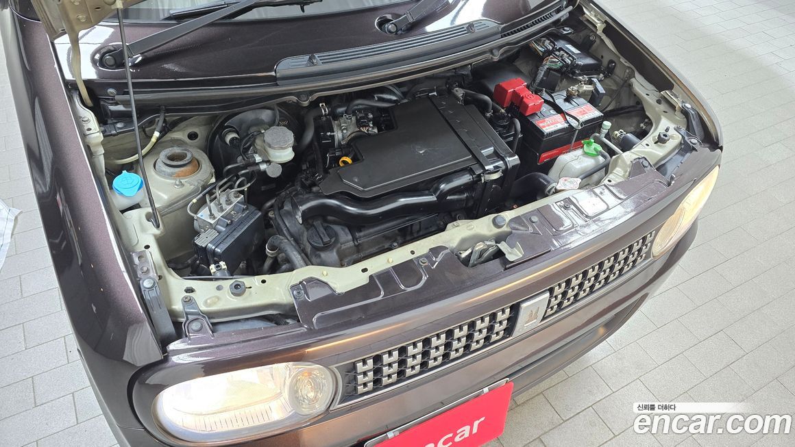 Suzuki Alto Lapin 2013