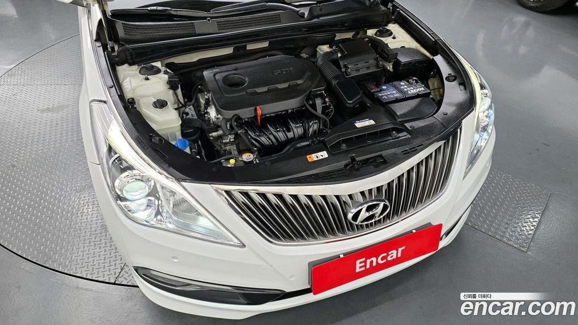 Hyundai Grandeur 2016