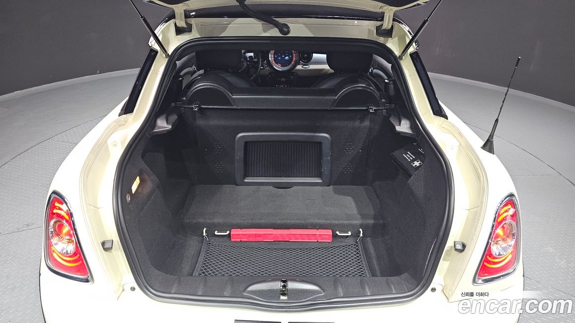Mini Coupe 2012