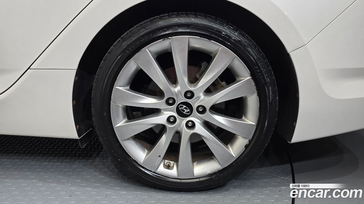 Hyundai i40 2012