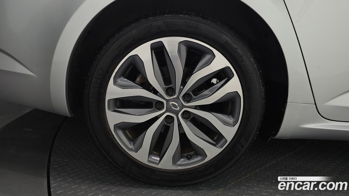 Renault-KoreaSamsung SM6 2016