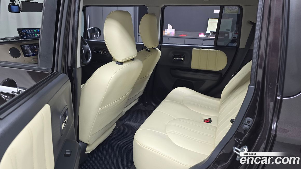 Suzuki Alto Lapin 2013