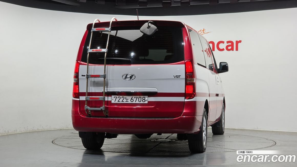 Hyundai Starex 2016