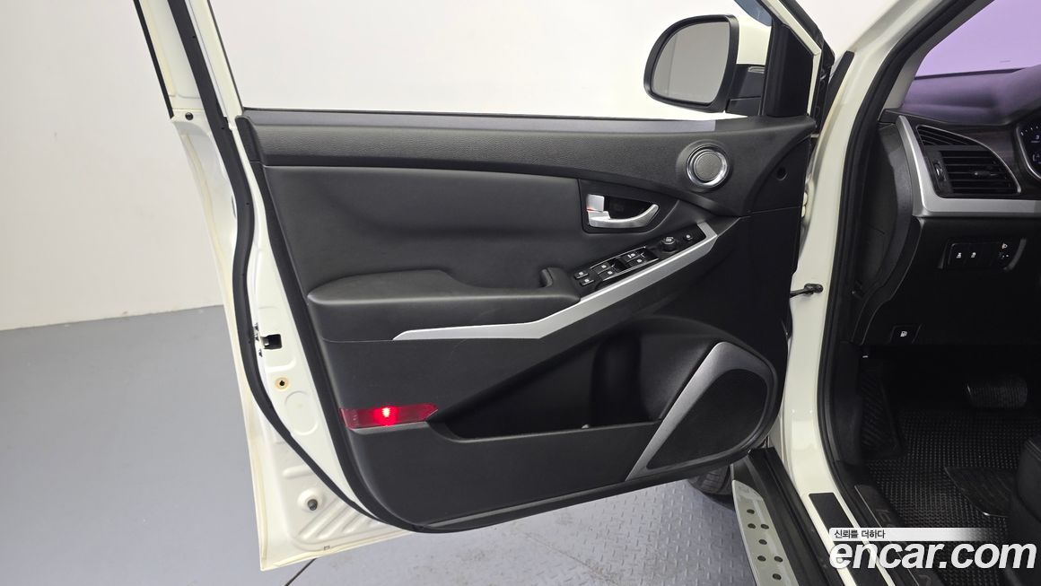 KG_Mobility_Ssangyong KORANDO 2014