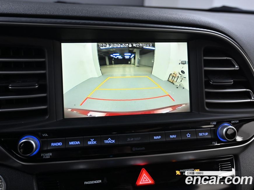 Hyundai AVANTE 2019