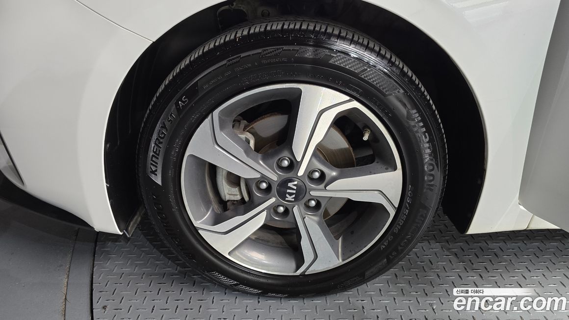 Kia K3 2019