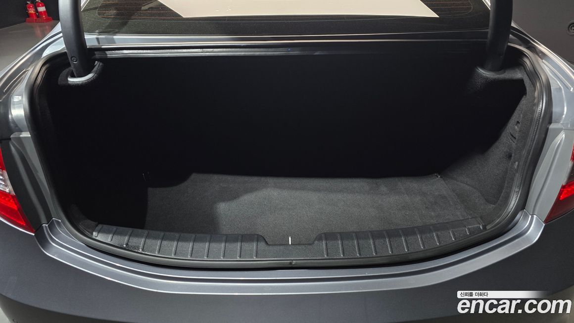 Hyundai Grandeur 2017