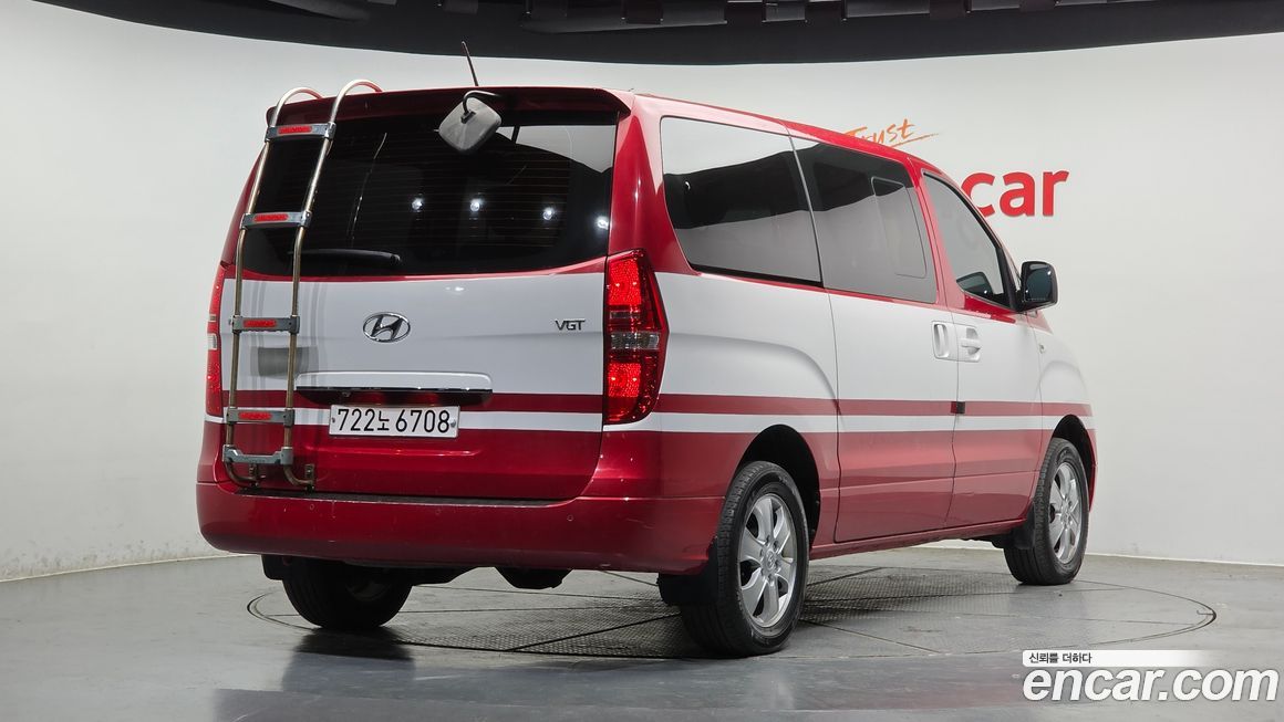 Hyundai Starex 2016