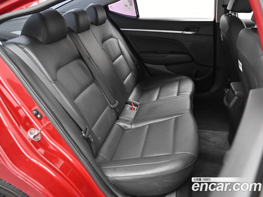 Hyundai AVANTE 2019