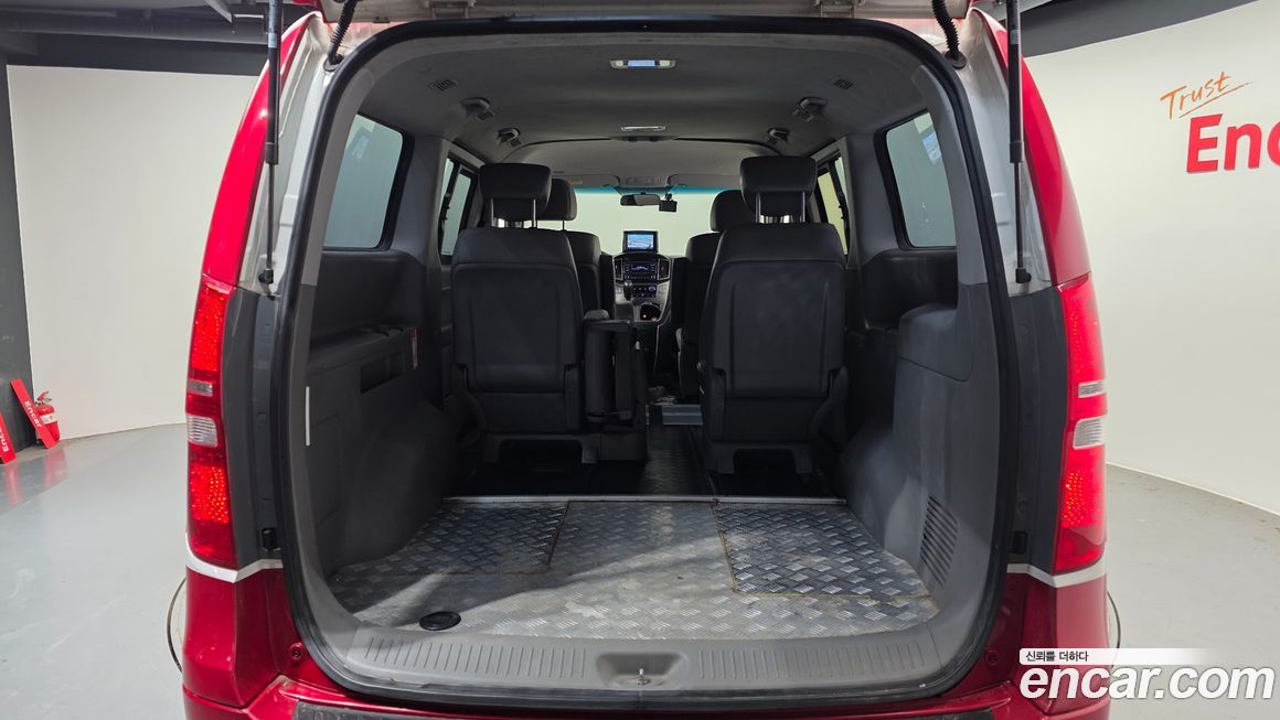 Hyundai Starex 2016