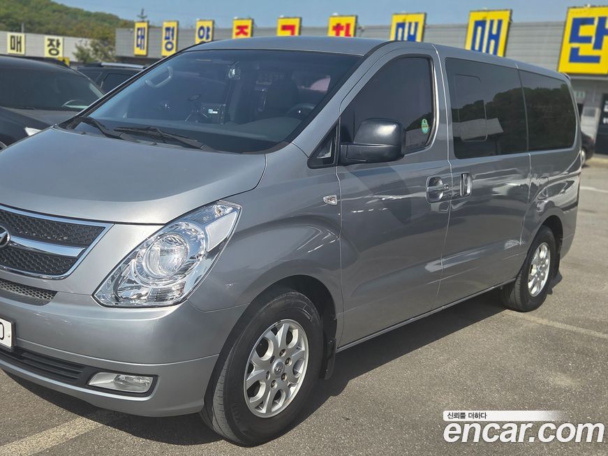 Hyundai Starex 2015