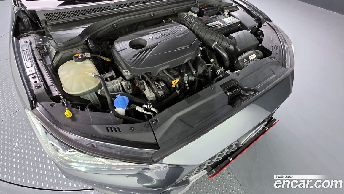 Hyundai Veloster 2020