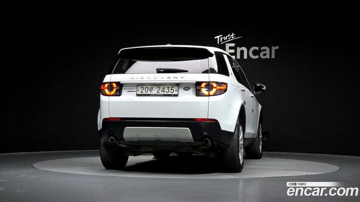 Land Rover Discovery Sport 2015