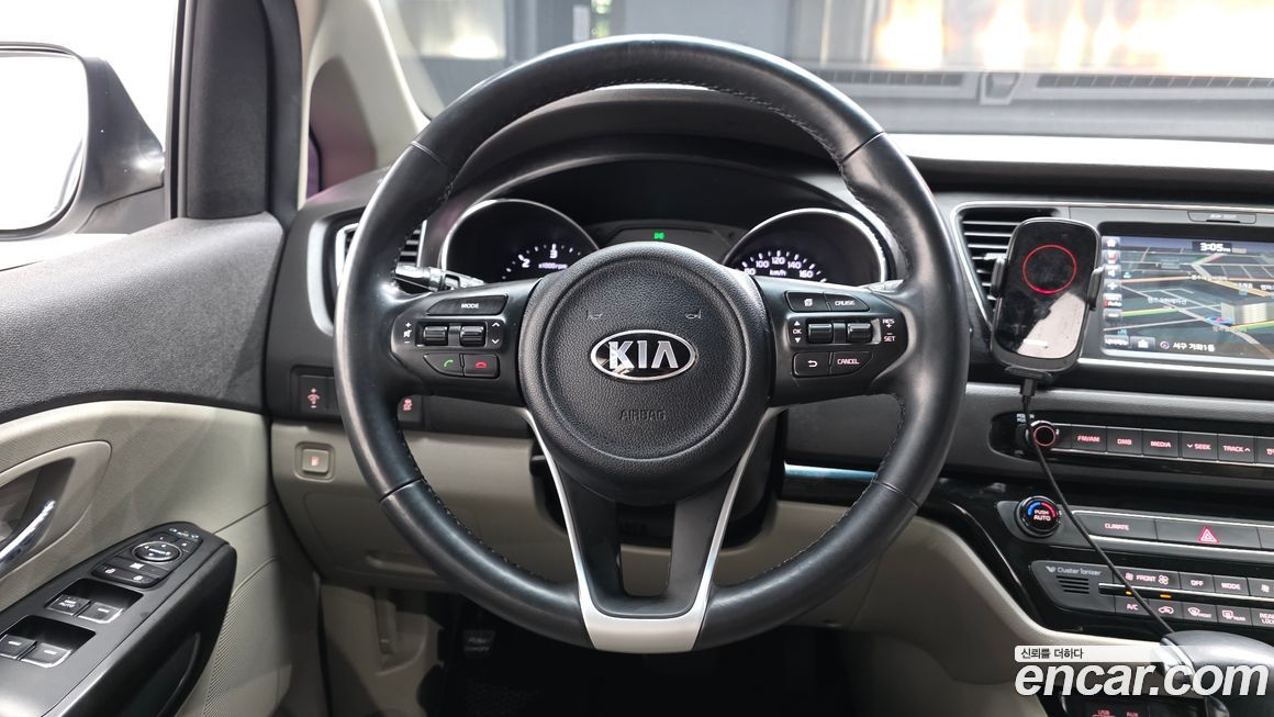 Kia Canival 2017