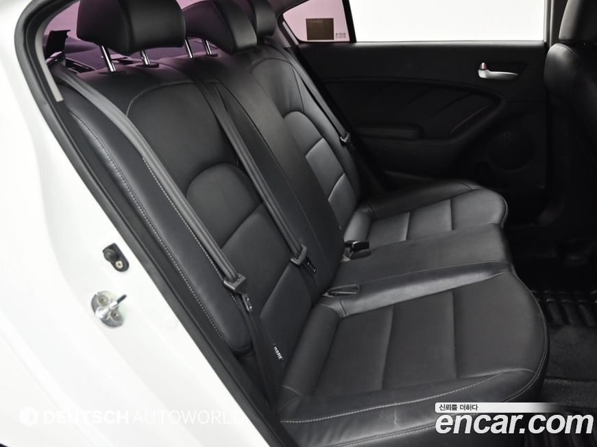 Kia K3 2016