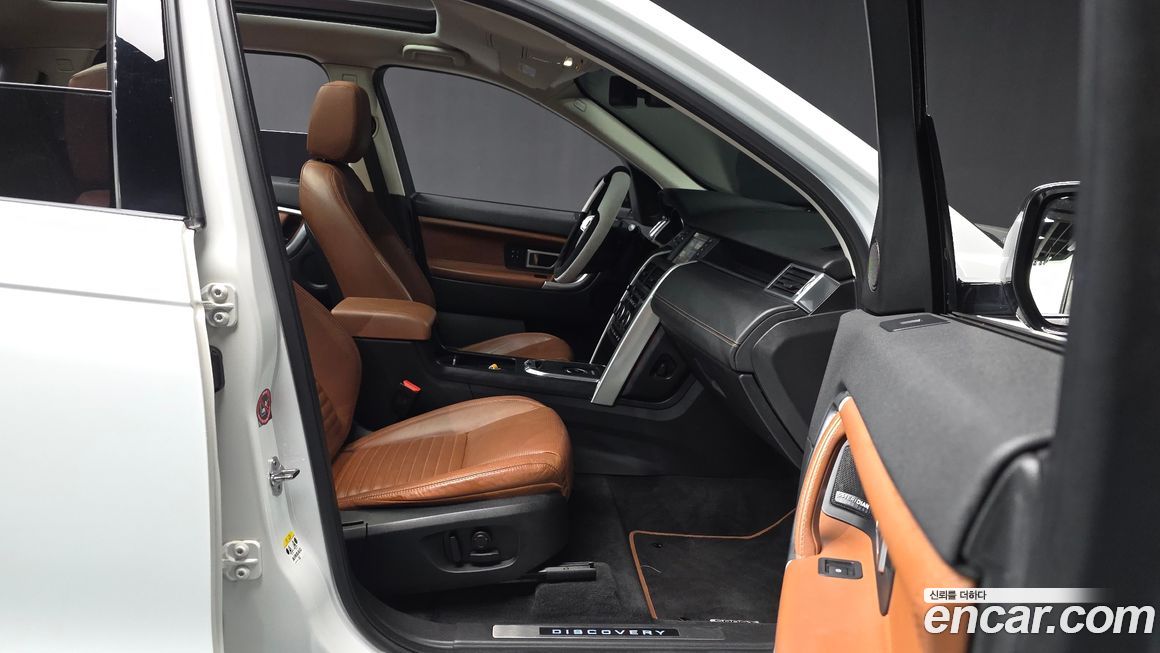 Land Rover Discovery Sport 2015
