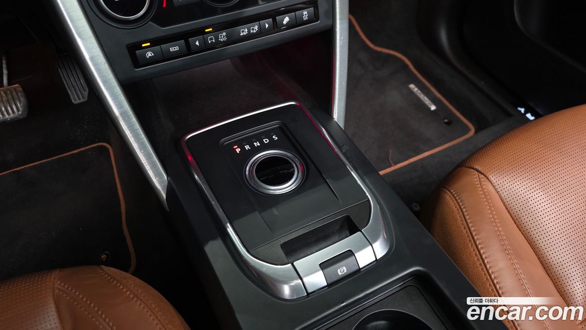 Land Rover Discovery Sport 2015