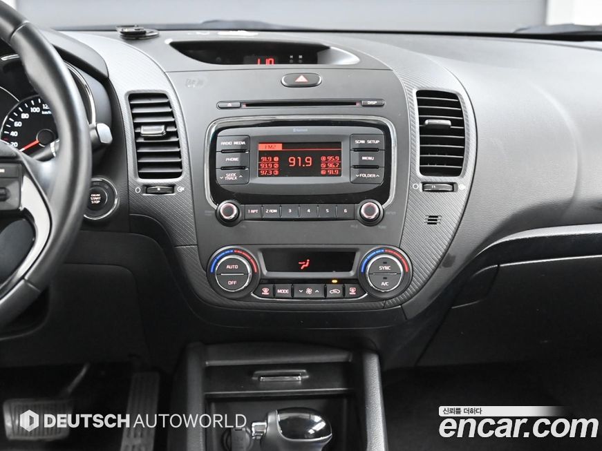 Kia K3 2016