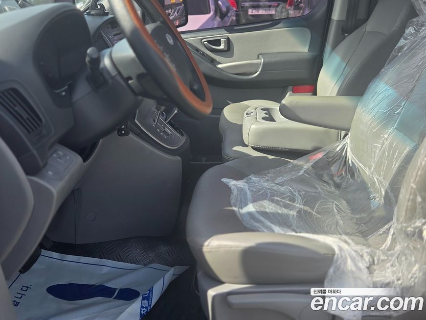 Hyundai Starex 2015