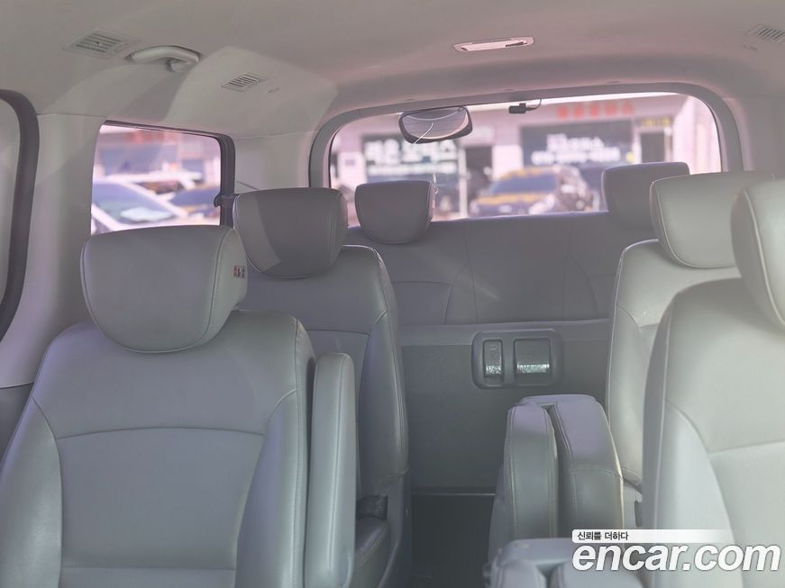 Hyundai Starex 2015