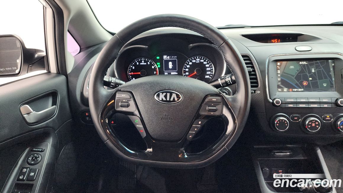 Kia K3 2018
