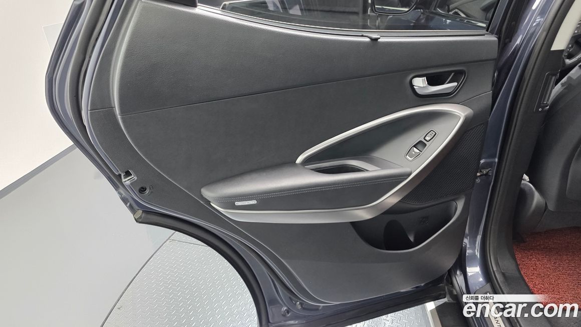 Hyundai Santafe 2015
