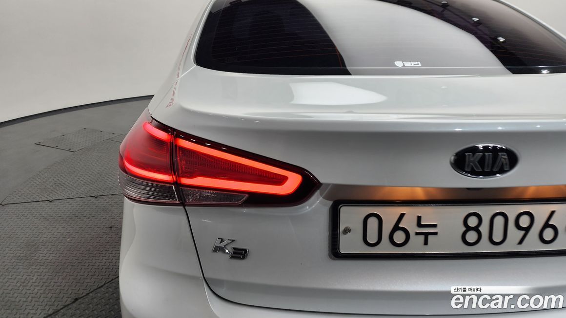 Kia K3 2018