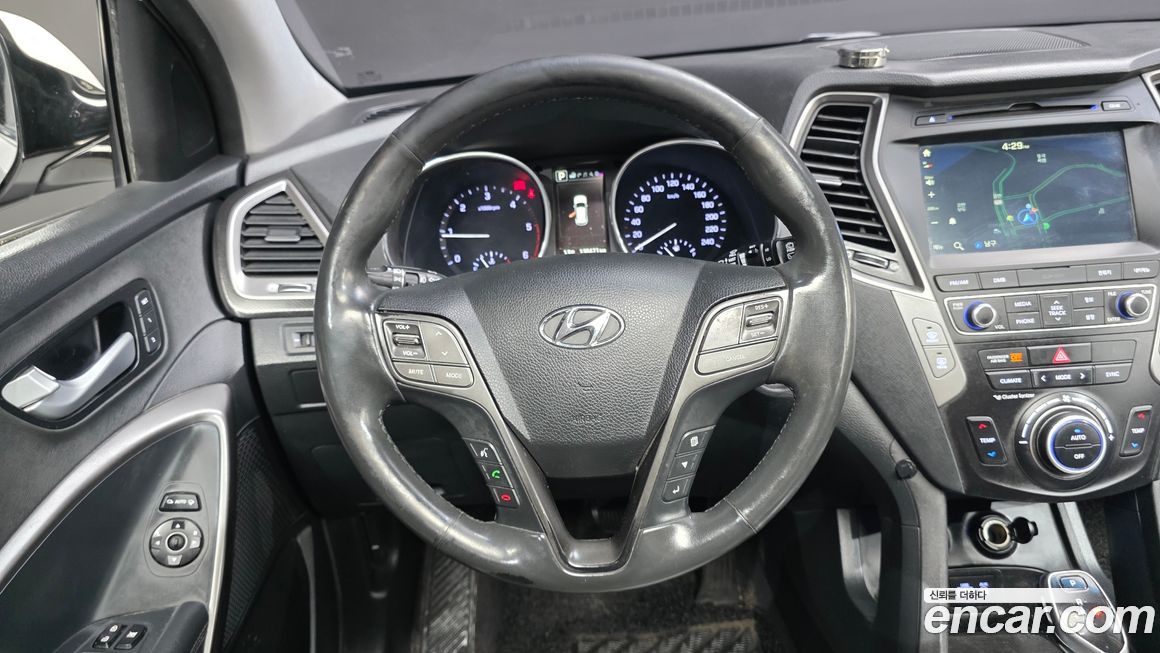 Hyundai Santafe 2016