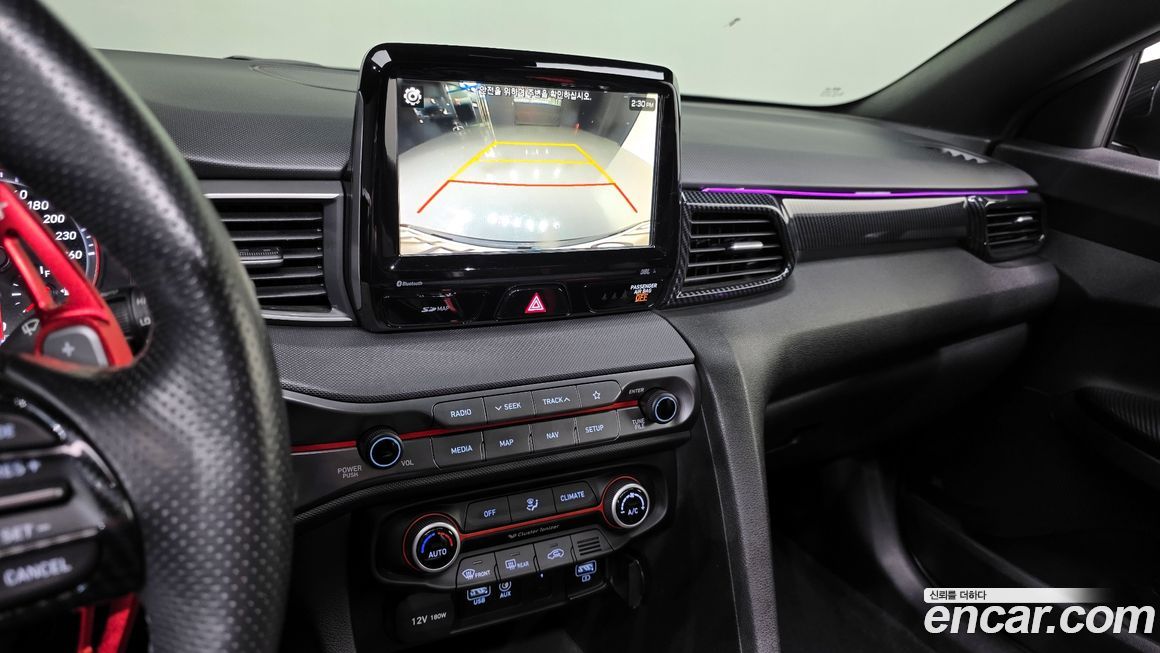 Hyundai Veloster 2020