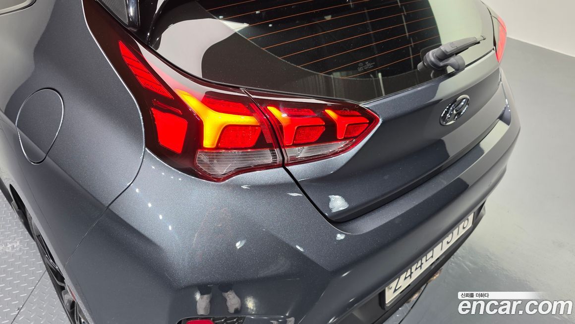 Hyundai Veloster 2020