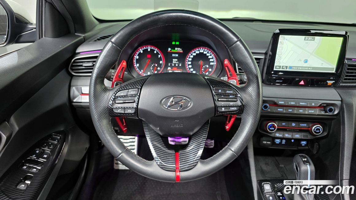 Hyundai Veloster 2020