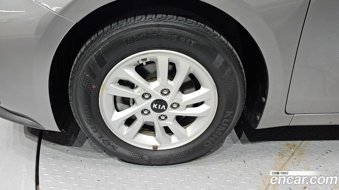 Kia K3 2019