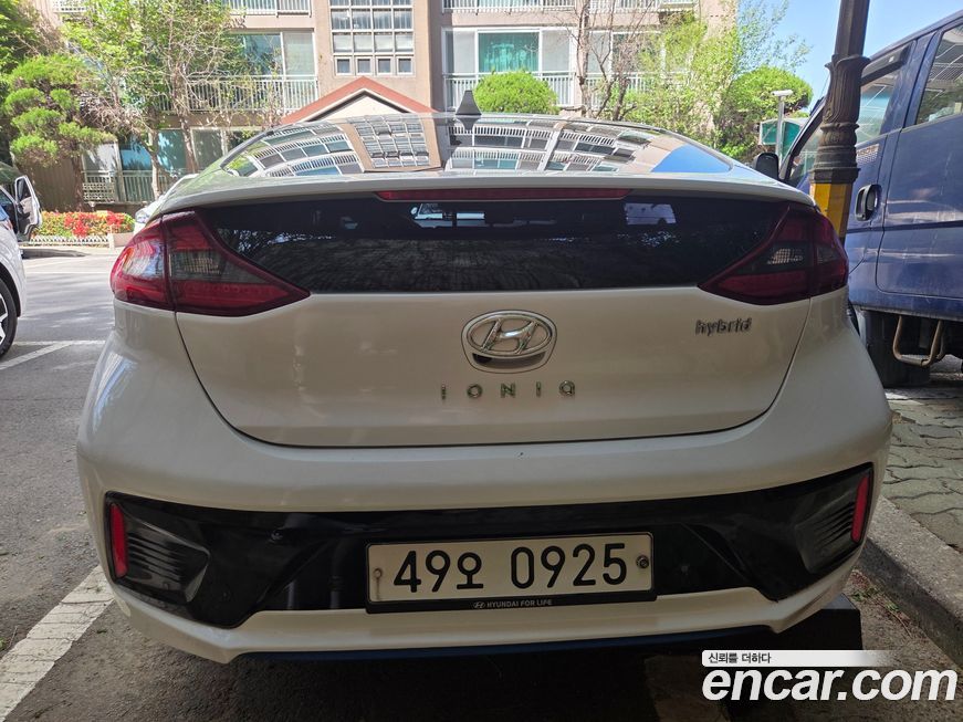 Hyundai Ioniq 2016