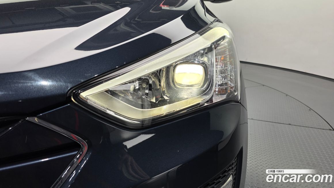 Hyundai Santafe 2015