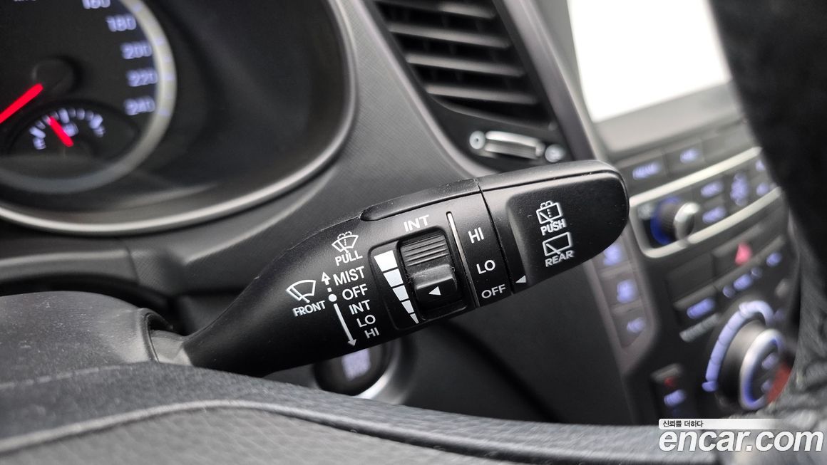 Hyundai Santafe 2015