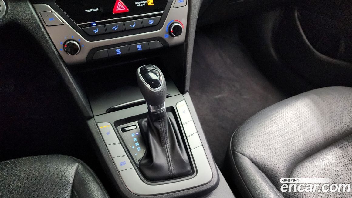 Hyundai AVANTE 2018