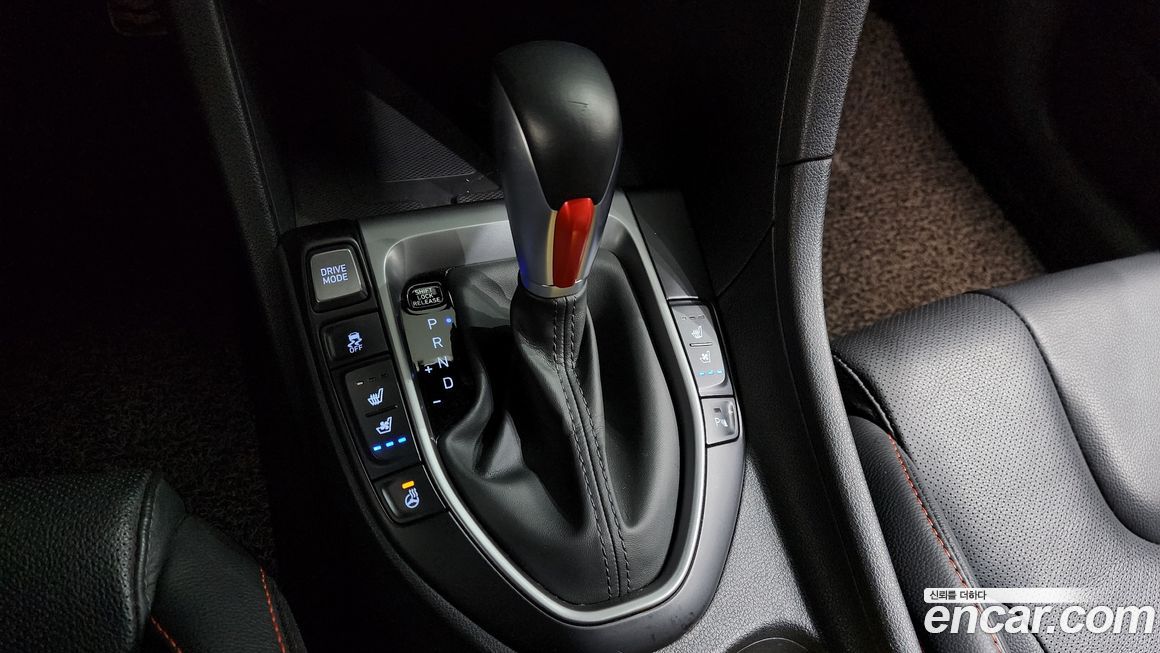 Hyundai Veloster 2019