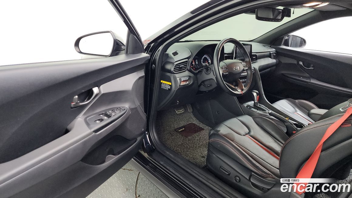 Hyundai Veloster 2019