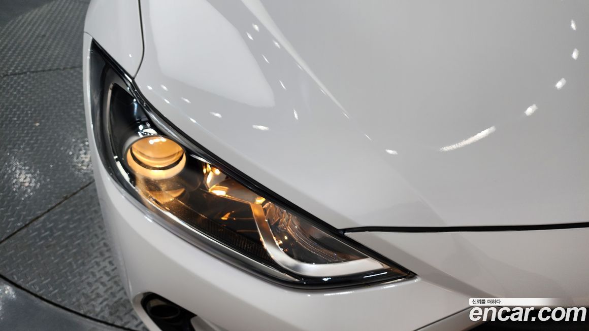 Hyundai AVANTE 2018