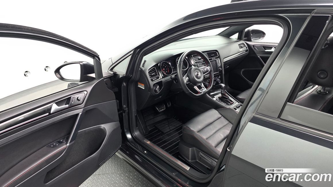 Volkswagen Golf 2014