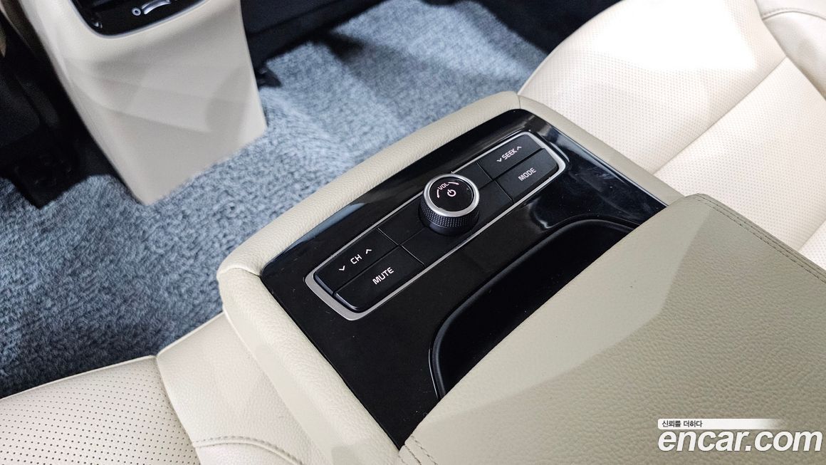Kia K7 2016