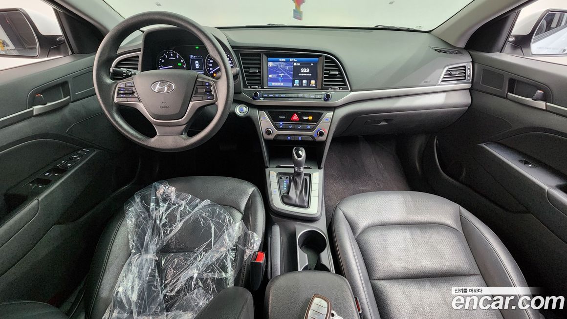 Hyundai AVANTE 2018