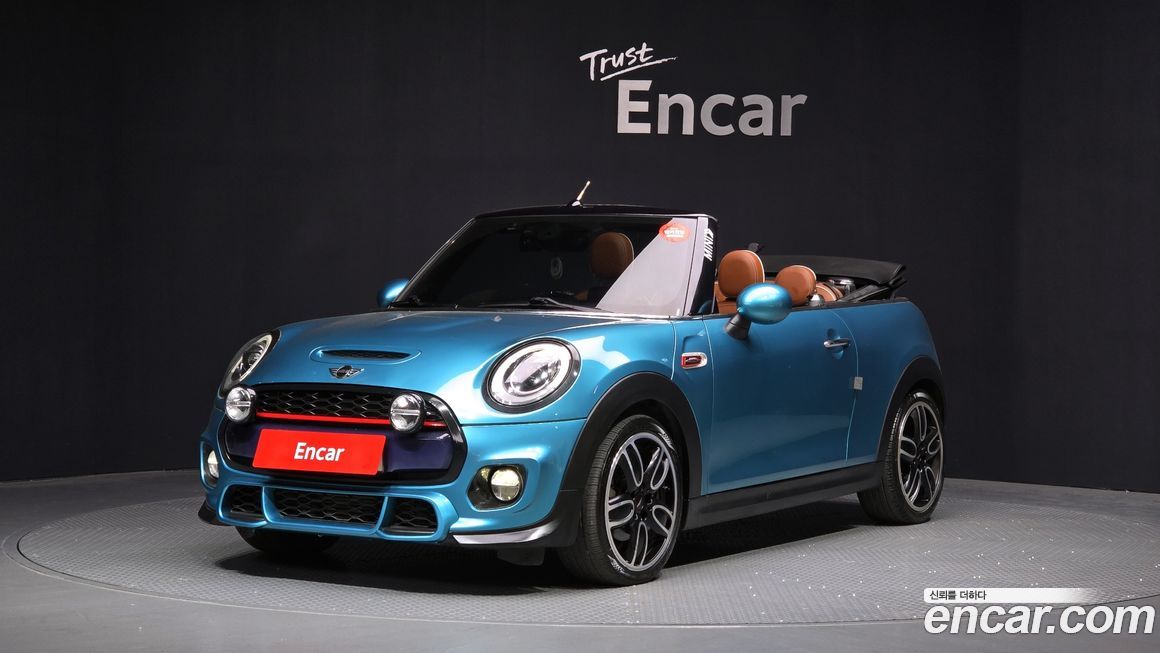 Mini Cooper Convertible 2018
