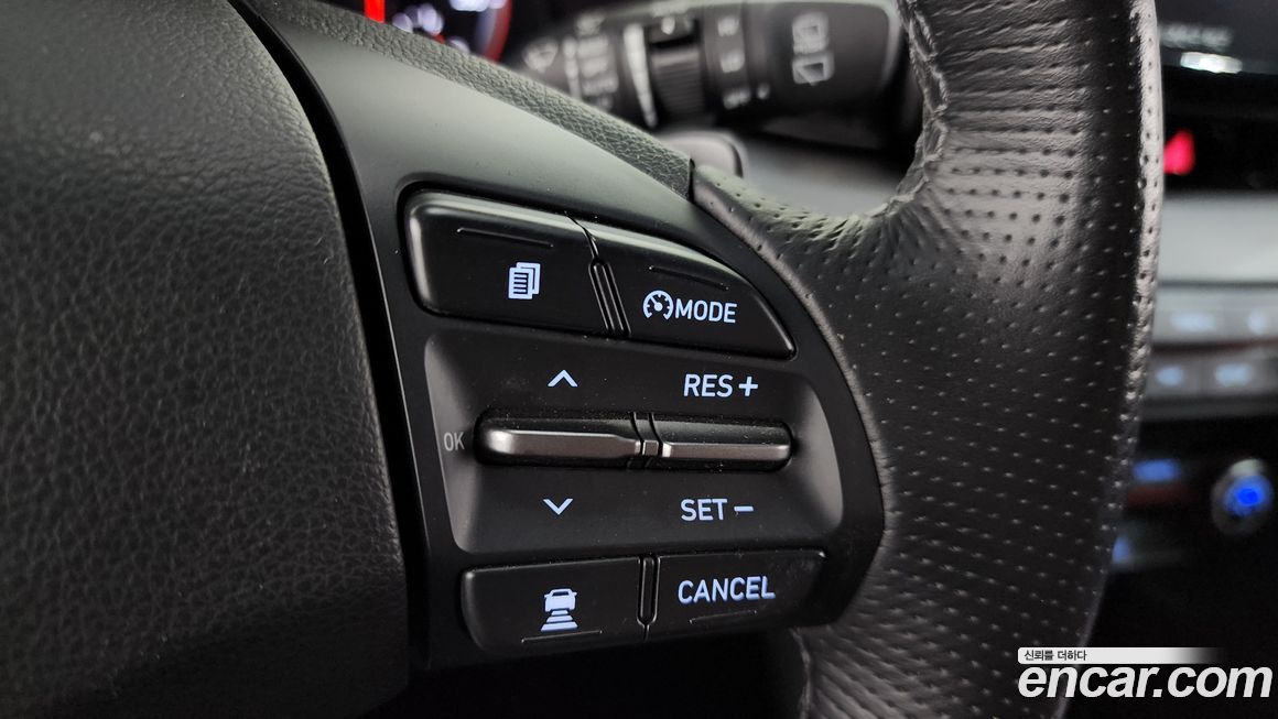 Hyundai Veloster 2019