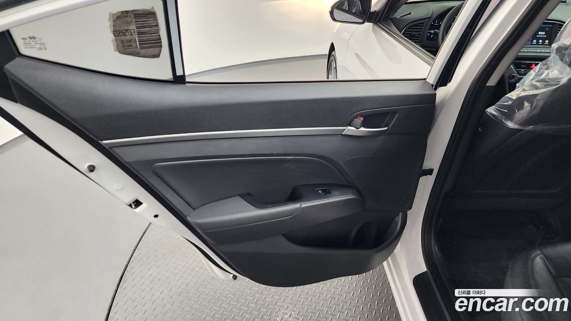Hyundai AVANTE 2018