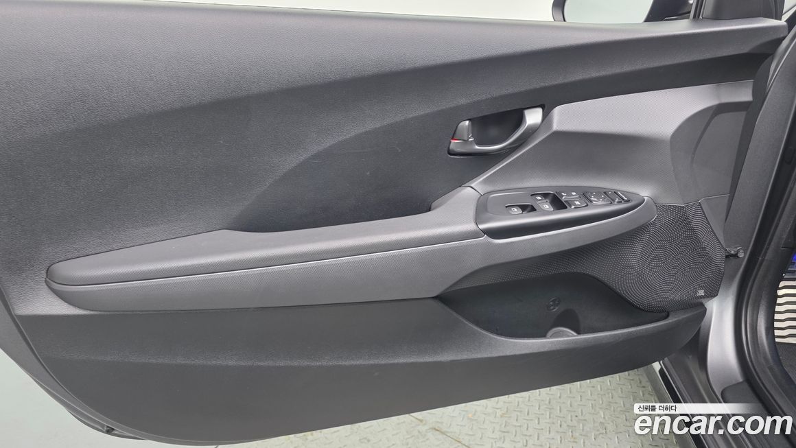 Hyundai Veloster 2018