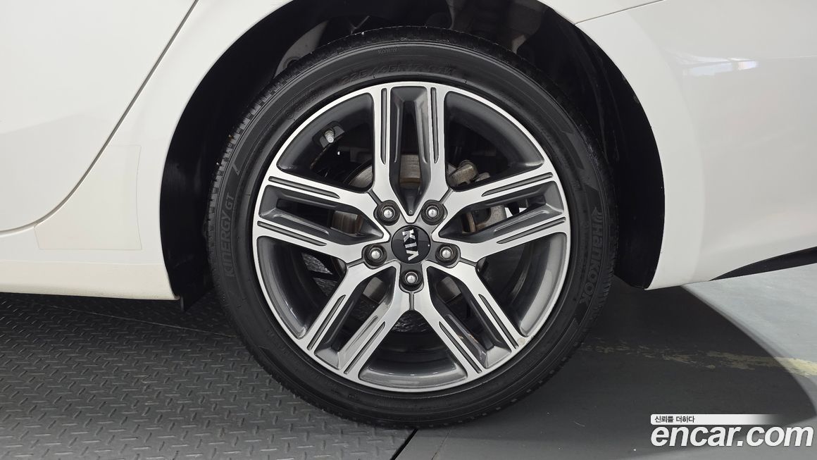 Kia K3 2019