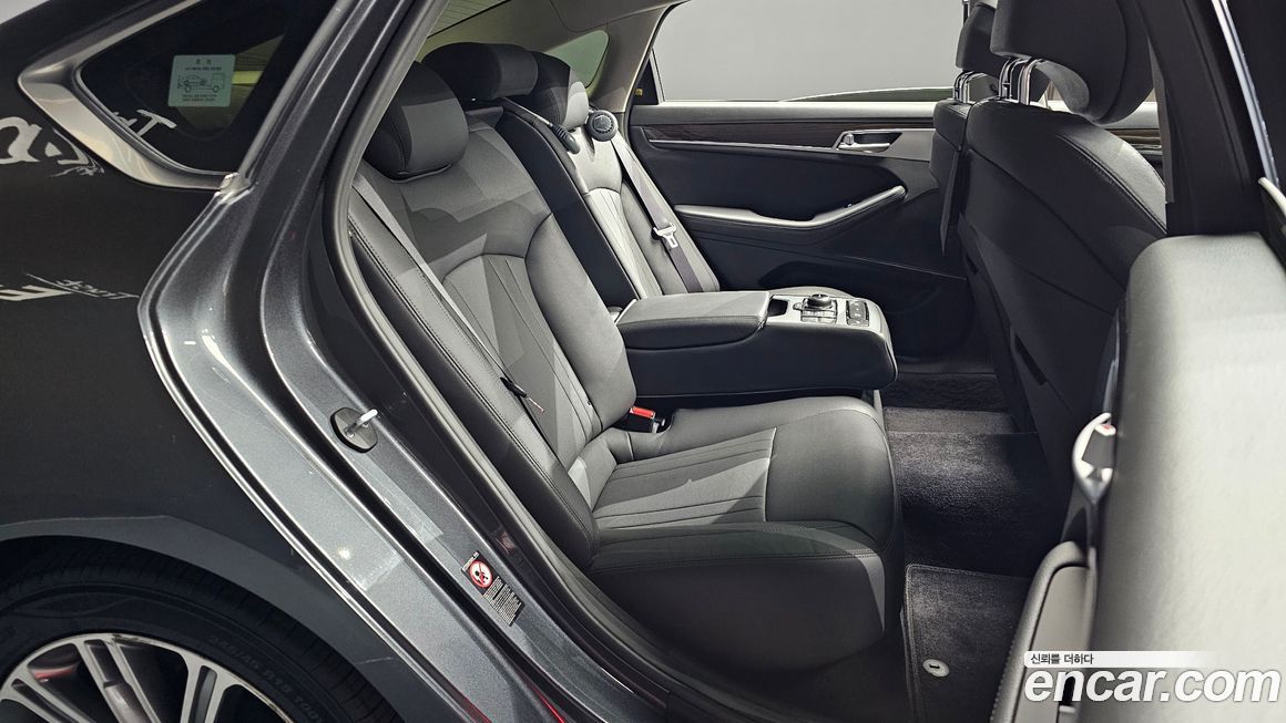 Genesis G80 2018