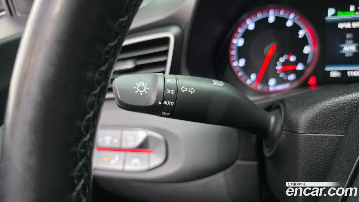 Hyundai Veloster 2018